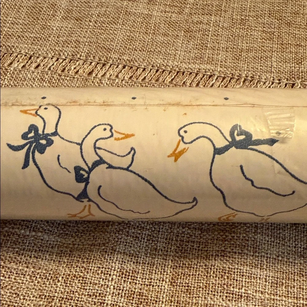 Vintage Con-Tact Self-Adhesive Plastic Roll *1986 Country Geese*